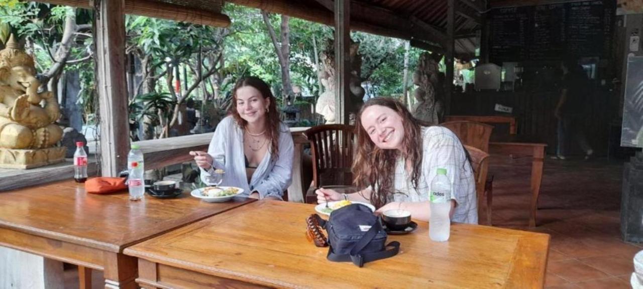 Diuma Residence Yoga Meditation Retreat And Healing Center Sanur Esterno foto