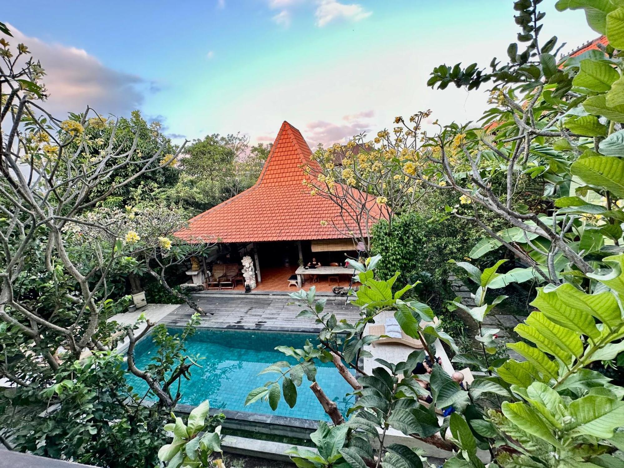 Diuma Residence Yoga Meditation Retreat And Healing Center Sanur Esterno foto